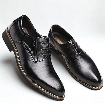 St.Vaxholm Wingtip Dress – finskor i äkta läder – Svart – Herr